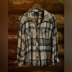 #43 TORRID size 2 pink plaid ( see pics